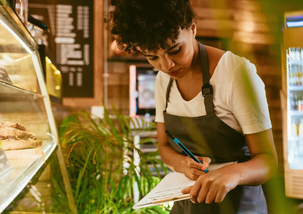 8 Ways to Control Food Cost in Restaurants