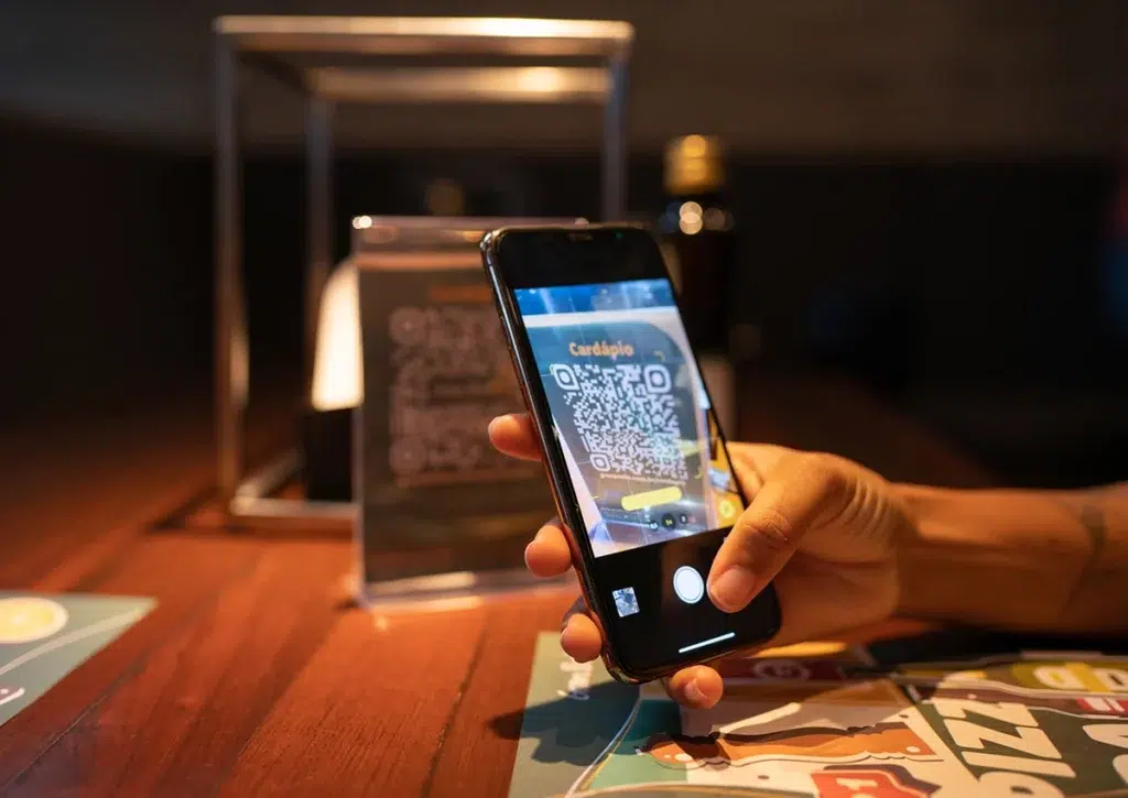 restaurants-using-qr-code-ordering