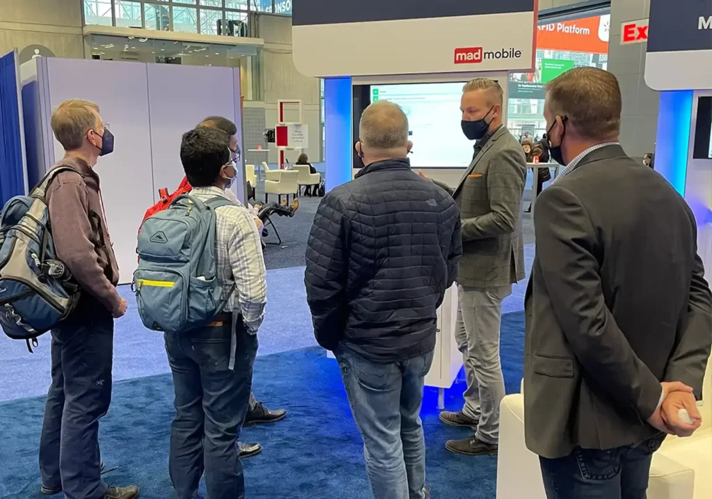 c7 Mad Mobile demoing at NRF show